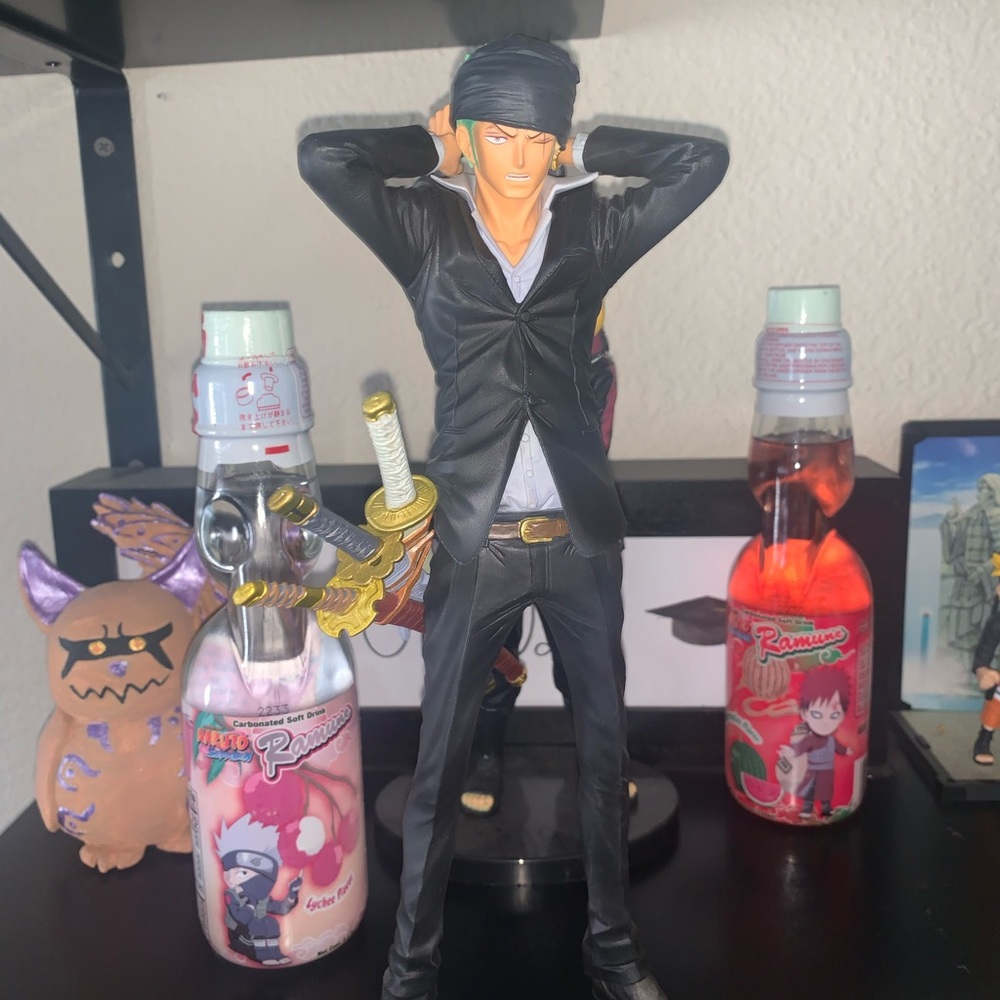 Roronoa zoro figure